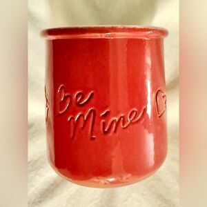 VALENTINES RED LIMITED EDITION LA FERMIERE POT - MOUSSE CANDLE PLANTS CUSTARD